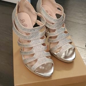 De blossom collection silver sparkle heel